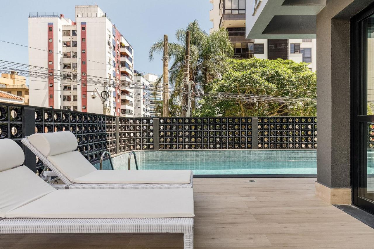 Ap localização Central, prédio c piscina, lavanderia Florianópolis Esterno foto
